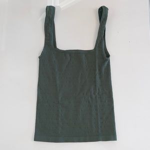 XS/S green, Free People tank.